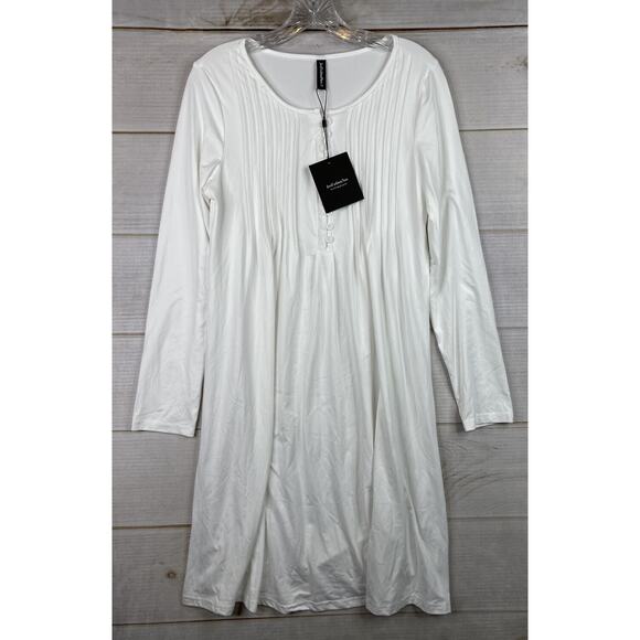 Just Fashion Now Dress Sz M White Long Sleeve Shift Pintuck Jersey Knit NWT - Picture 1 of 9